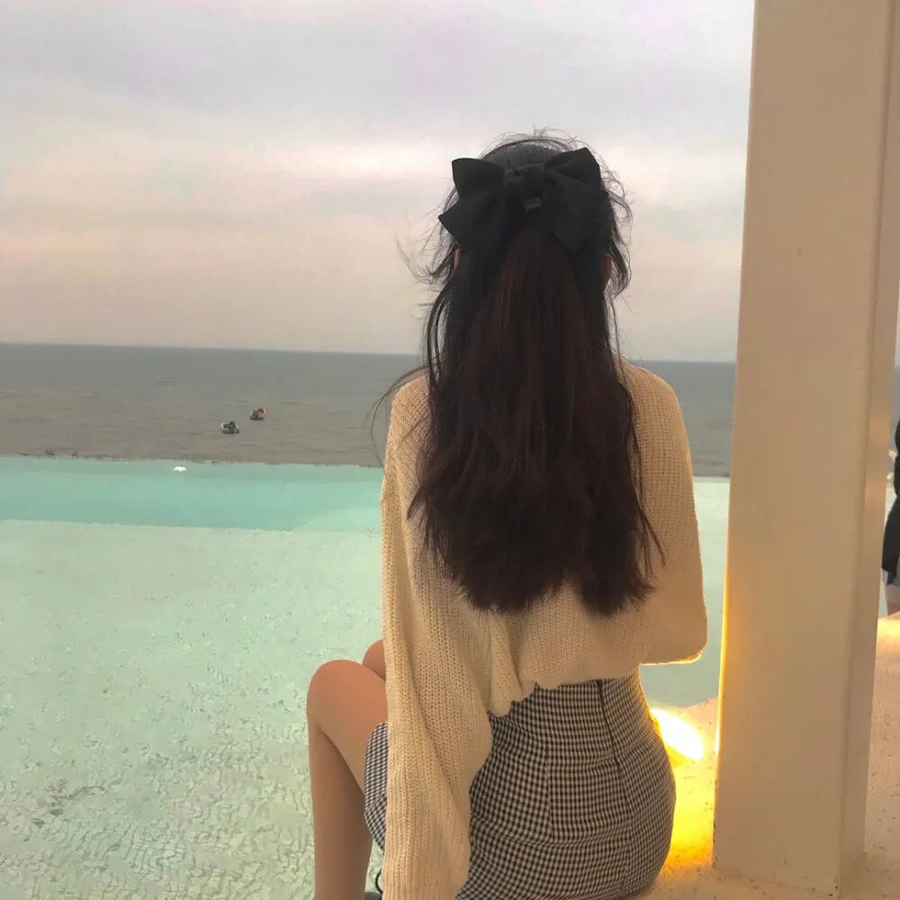 海蓝时见鲸